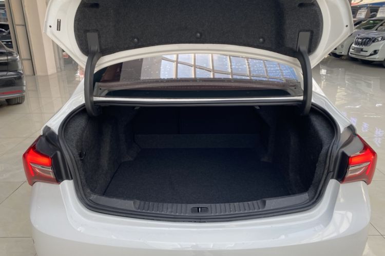 Used Buick Verano 2020 20T CVT Leading Edition Trunk