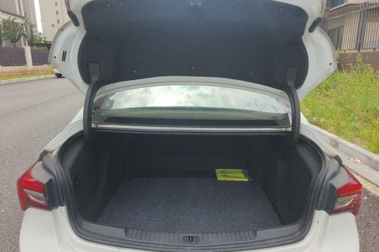 Used Buick Verano 2020 15T Automatic Trend Edition Trunk