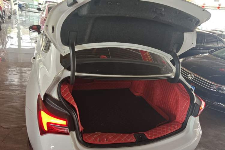 Used Buick Verano 2020 20T CVT Leading Edition Trunk