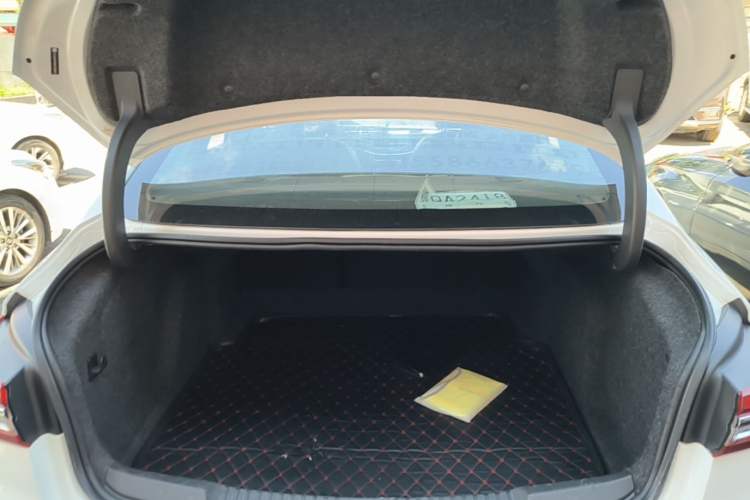 Used Buick Verano 2020 20T CVT Leading Edition Trunk