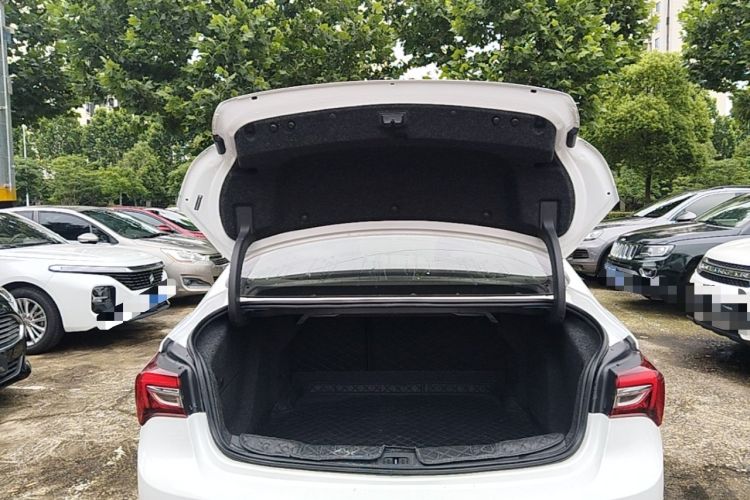 Used Buick Verano 2020 20T CVT Leading Edition Trunk