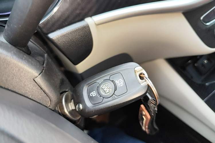 Used Buick Verano 2020 15T Automatic Trend Edition Vehicle Key