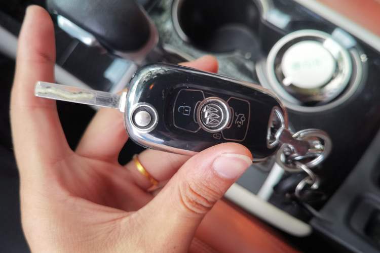 Used Buick Verano 2020 15T Automatic Trend Edition Vehicle Key