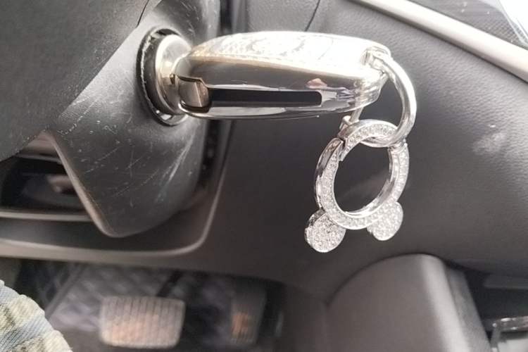 Used Buick Verano 2020 20T CVT Leading Edition Vehicle Key