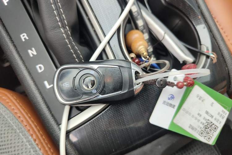 Used Buick Verano 2020 20T CVT Leading Edition Vehicle Key