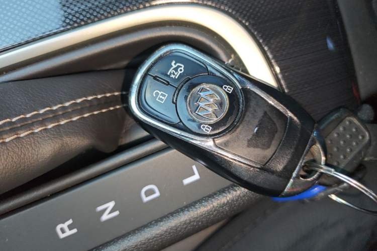 Used Buick Verano 2020 20T CVT Luxury Version Vehicle Key