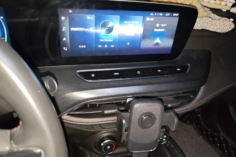 Used Buick Verano 2022 Pro GS Wind-Chasing Edition Audio And AC Panel