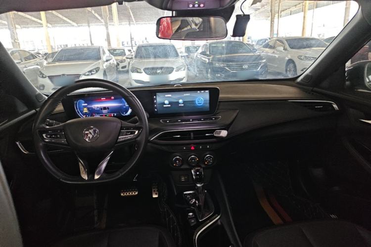 Used Buick Verano 2022 Pro GS Wind-Chasing Edition Center Console