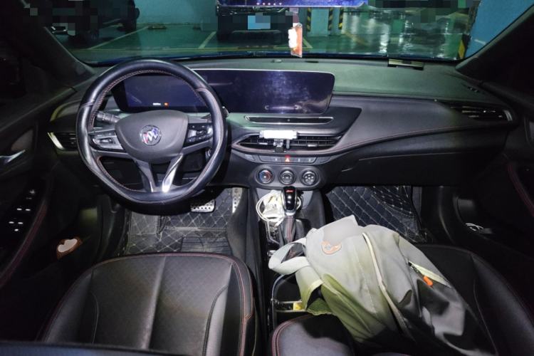 Used Buick Verano 2022 Pro GS Wind-Chasing Edition Center Console