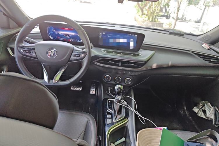 Used Buick Verano 2022 Pro GS Wind-Chasing Edition Center Console