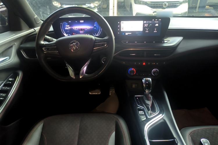 Used Buick Verano 2022 Pro GS Gale Edition Center Console