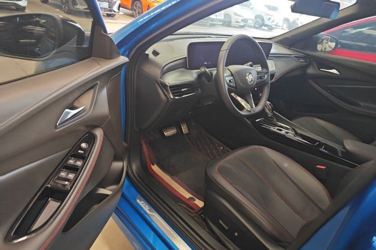 Used Buick Verano 2022 Pro GS Gale Edition Driver Seat