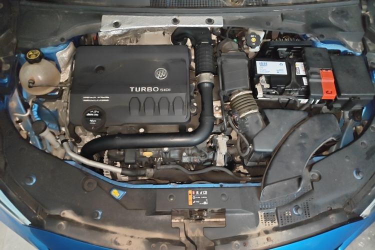 Used Buick Verano 2022 Pro GS Wind-Chasing Edition Engine Bay