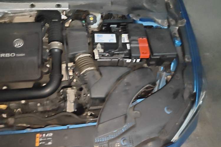Used Buick Verano 2022 Pro GS Wind-Chasing Edition Engine Bay Left