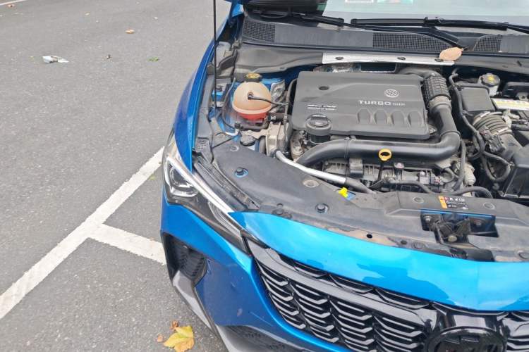 Used Buick Verano 2022 Pro GS Wind-Chasing Edition Engine Bay Right