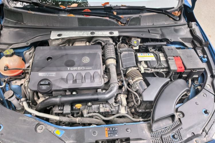 Used Buick Verano 2022 Pro GS Wind-Chasing Edition Engine Bay