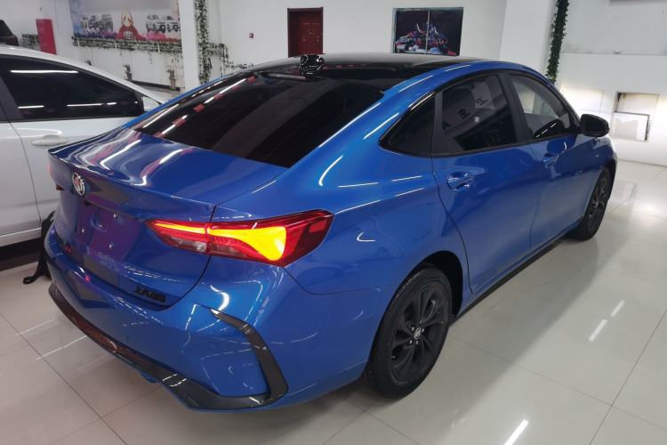 Used Buick Verano 2022 Pro GS Wind-Chasing Edition Exterior 5