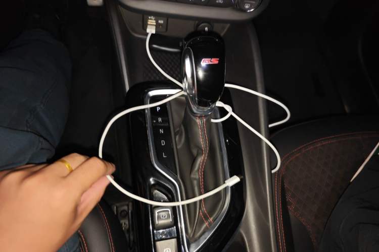 Used Buick Verano 2022 Pro GS Gale Edition Gear Lever