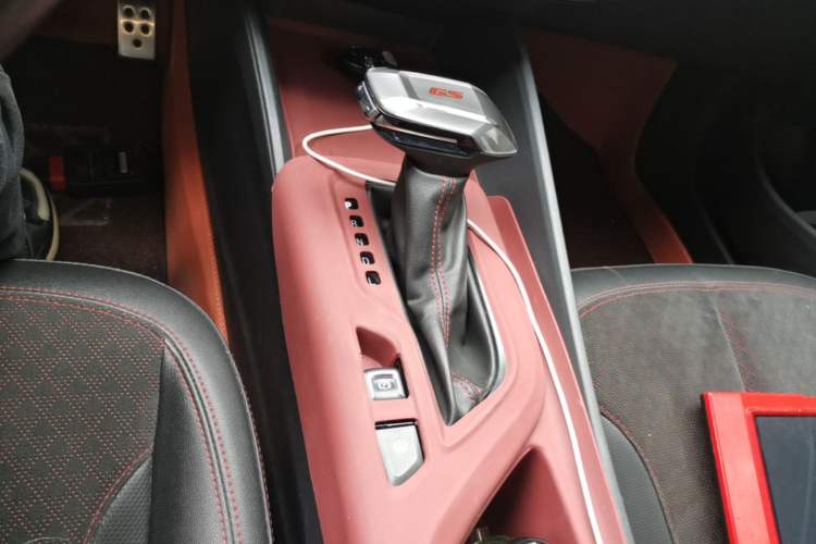 Used Buick Verano 2022 Pro GS Gale Edition Gear Lever