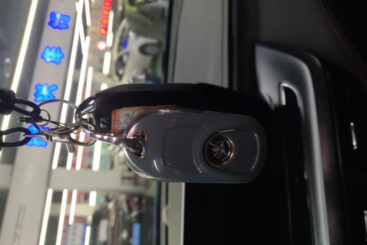 Used Buick Verano 2022 Pro GS Gale Edition Interior 1