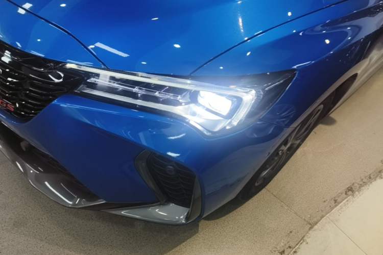 Used Buick Verano 2022 Pro GS Gale Edition Left Front Headlight