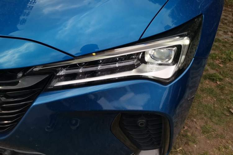 Used Buick Verano 2022 Pro GS Gale Edition Left Front Headlight