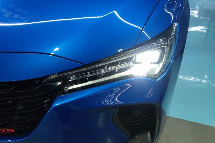 Used Buick Verano 2022 Pro GS Gale Edition Left Front Headlight