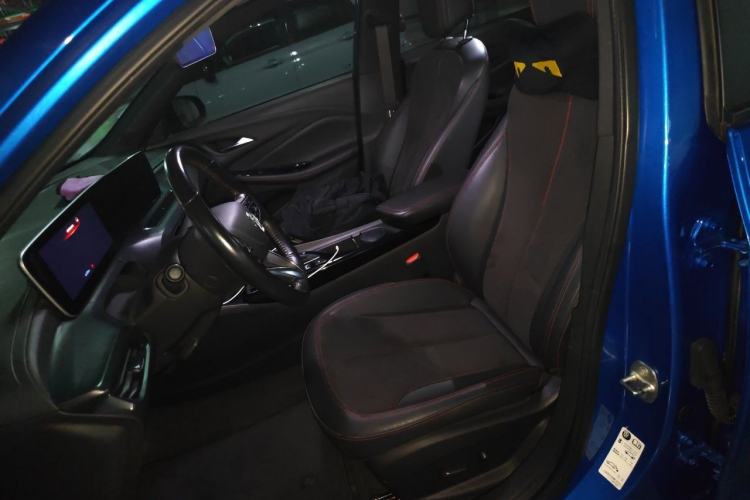 Used Buick Verano 2022 Pro GS Gale Edition Left Front Seat