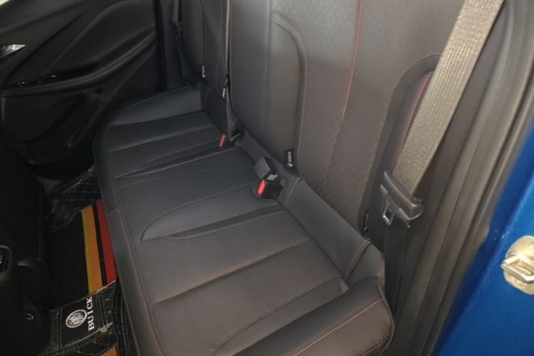 Used Buick Verano 2022 Pro GS Wind-Chasing Edition Left Rear Seat