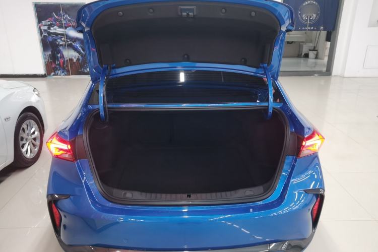 Used Buick Verano 2022 Pro GS Wind-Chasing Edition Trunk