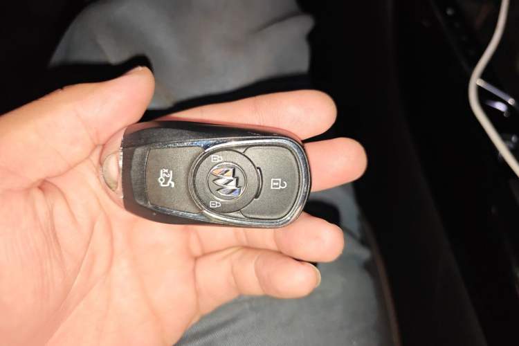 Used Buick Verano 2022 Pro GS Gale Edition Vehicle Key