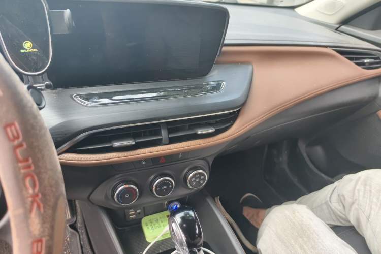 Used Buick Verano 2022 Pro 533T Enjoyment Edition Audio And AC Panel