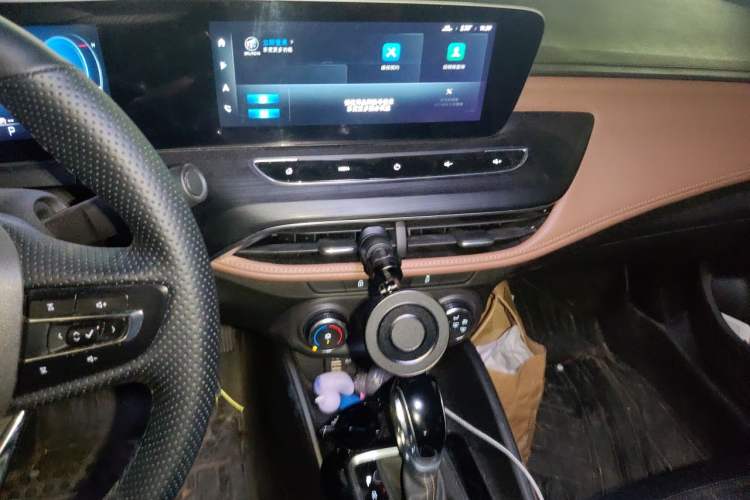 Used Buick Verano 2022 Pro 533T Enjoyment Edition Audio And AC Panel