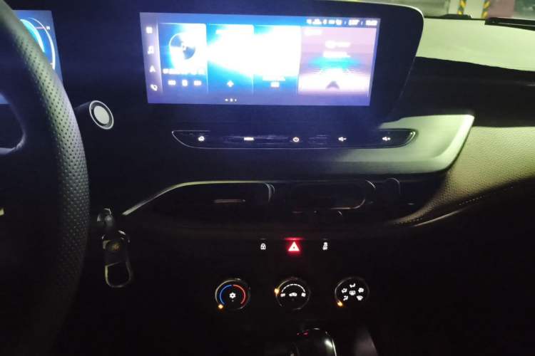 Used Buick Verano 2022 Pro 533T Enjoyment Edition Audio And AC Panel