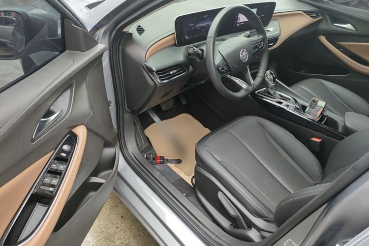 Used Buick Verano 2022 Pro 533T Fun Edition Driver Seat