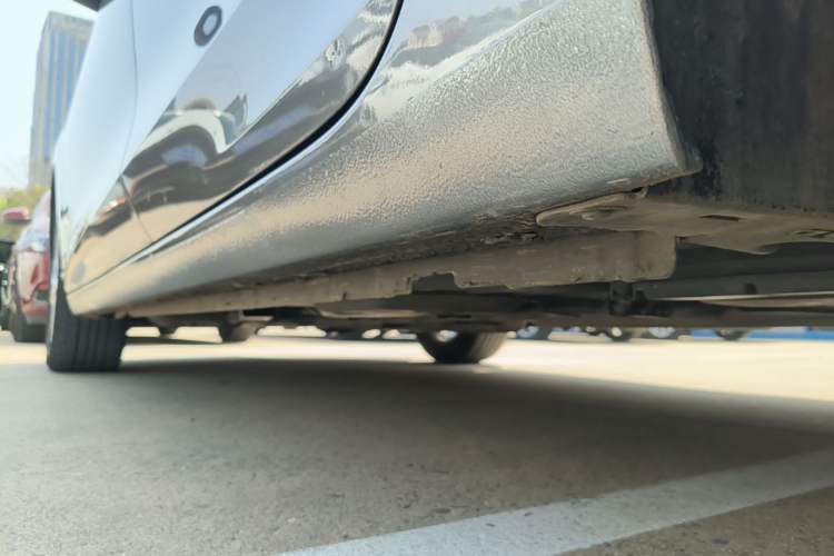Used Buick Verano 2022 Pro 533T Enjoyment Edition Left Side Sill