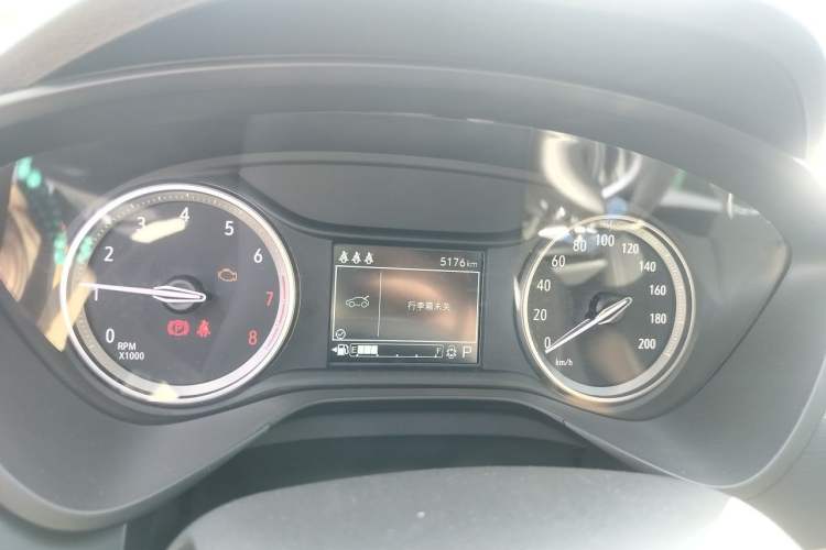 Used Buick Verano 2022 Pro 532T Le Xing Edition Odometer Close Up