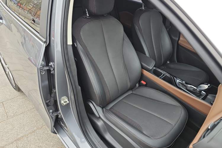 Used Buick Verano 2022 Pro 533T Fun Edition Right Front Seat