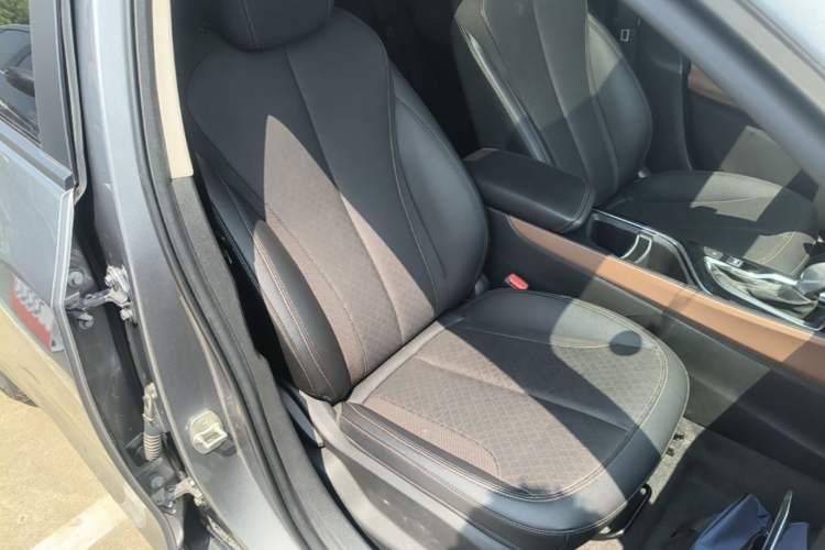 Used Buick Verano 2022 Pro 533T Enjoyment Edition Right Front Seat
