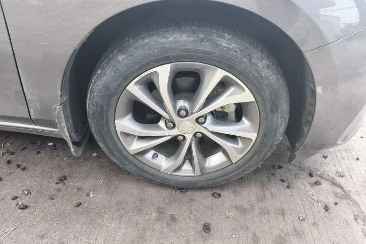 Used Buick Verano 2022 Pro 533T Enjoyment Edition Right Front Wheel Hub