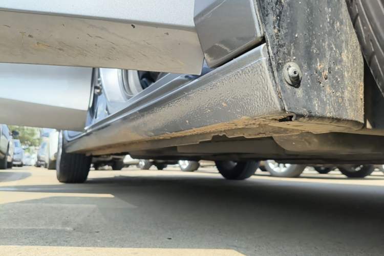 Used Buick Verano 2022 Pro 533T Enjoyment Edition Right Side Sill
