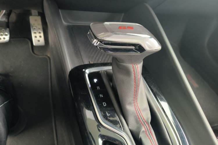 Used Buick Verano 2022 Pro GS Gale Edition Gear Lever