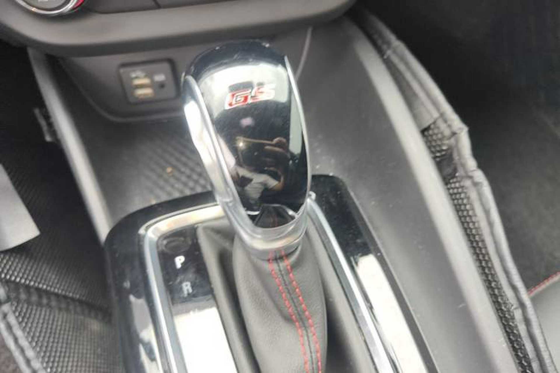 Used Buick Verano 2022 Pro GS Gale Edition Gear Lever