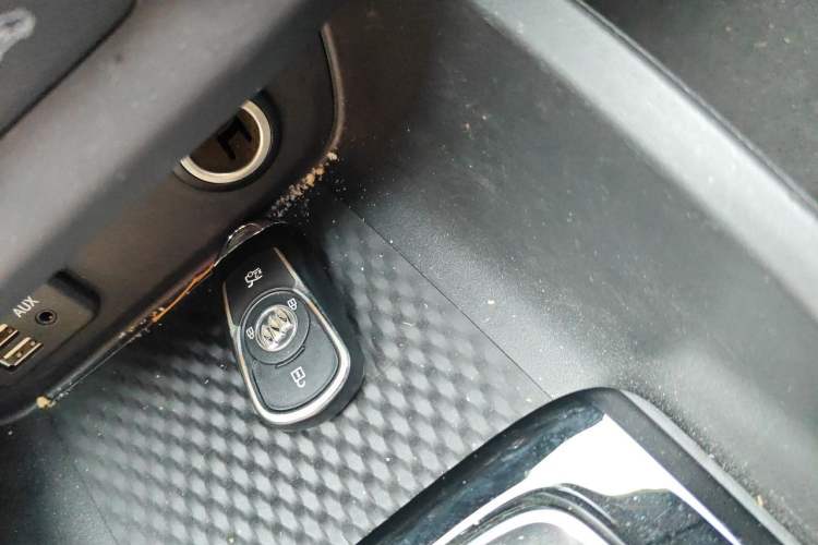 Used Buick Verano 2022 Pro GS Gale Edition Vehicle Key