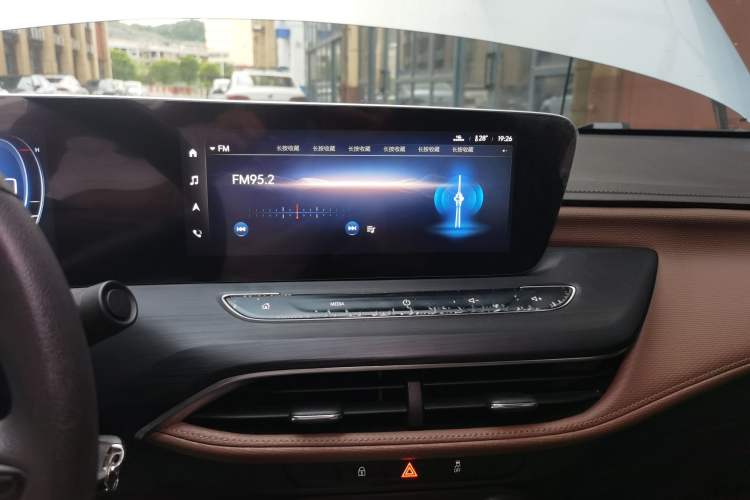 Used Buick Verano 2022 Pro 533T Enjoyment Edition Audio And AC Panel