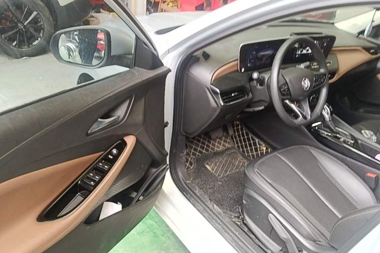 Used Buick Verano 2022 Pro 533T Enjoyment Edition Driver Seat