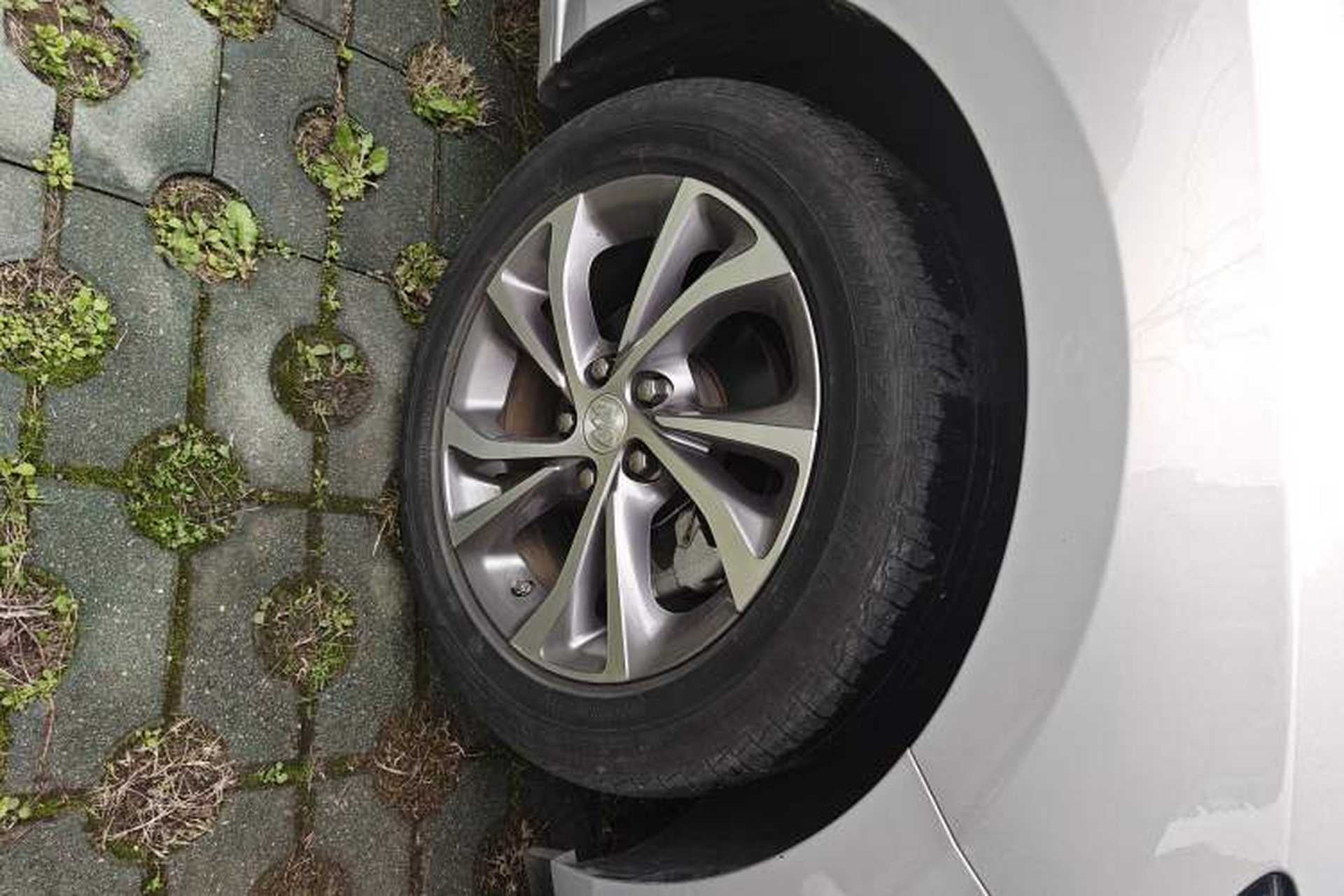 Used Buick Verano 2022 Pro 533T Enjoyment Edition Right Front Wheel Hub