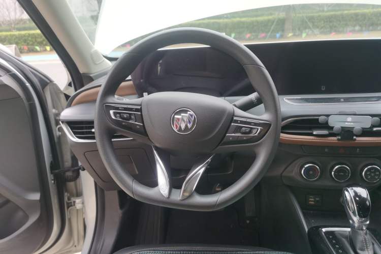 Used Buick Verano 2022 Pro 533T Enjoyment Edition Steering Wheel