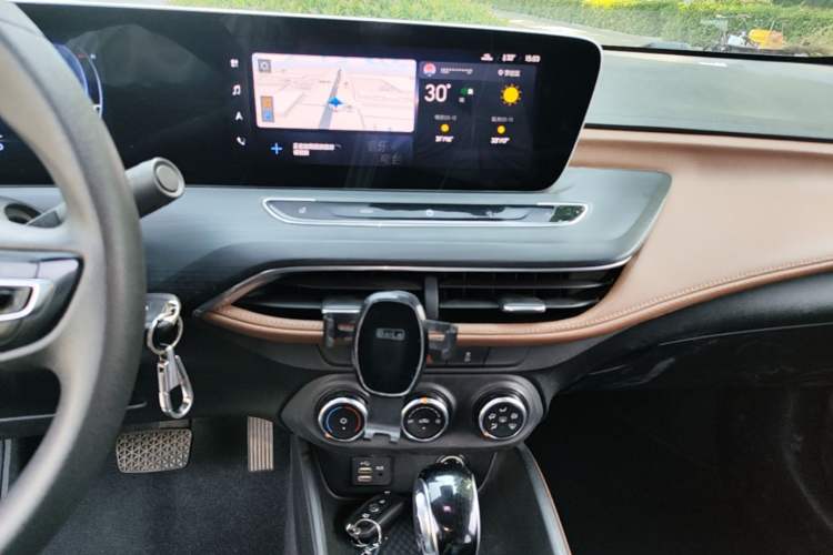 Used Buick Verano 2022 Pro 533T Enjoyment Edition Audio And AC Panel