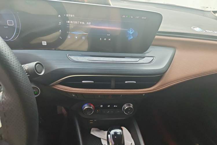 Used Buick Verano 2022 Pro 533T Fun Edition Audio And AC Panel
